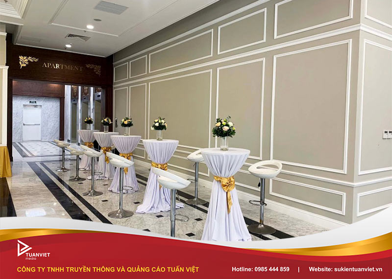cho thuê bàn ghế bar tổ chức khai trương