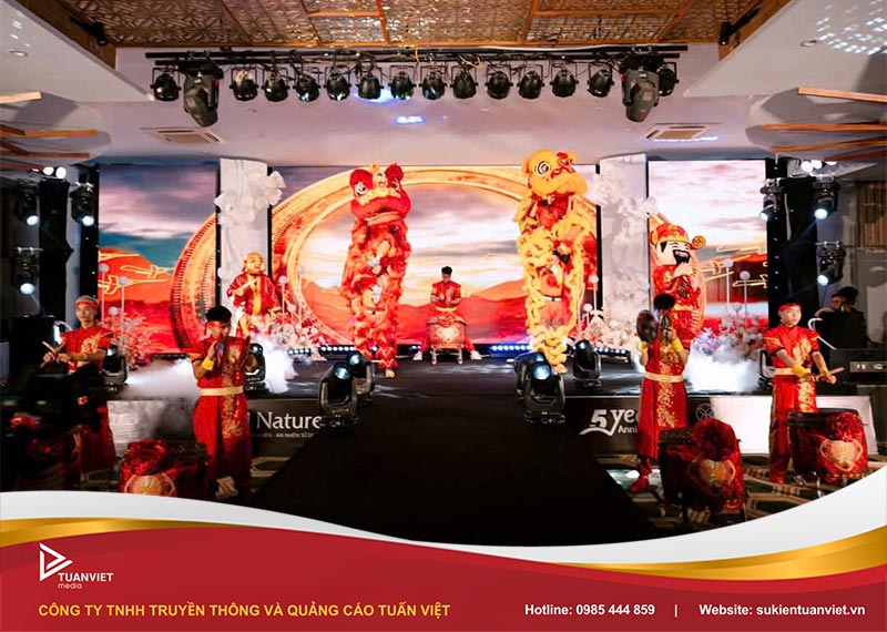 thuê đội múa lân hà nội