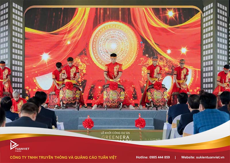 thuê đội múa lân