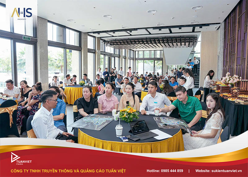 sự kiện ra mắt hàng mới biệt thự liền kề cao cấp có hầm của anlac green symphony