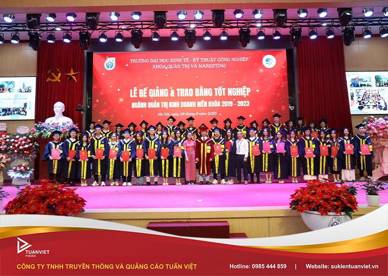 tổ chức sự kiện bế giảng cuối năm