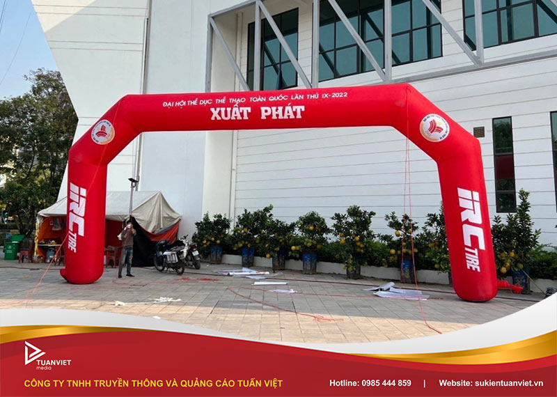 cổng hơi khai trương hình chữ nhật