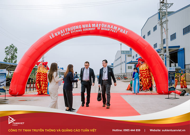 mẫu cổng hơi khai trương