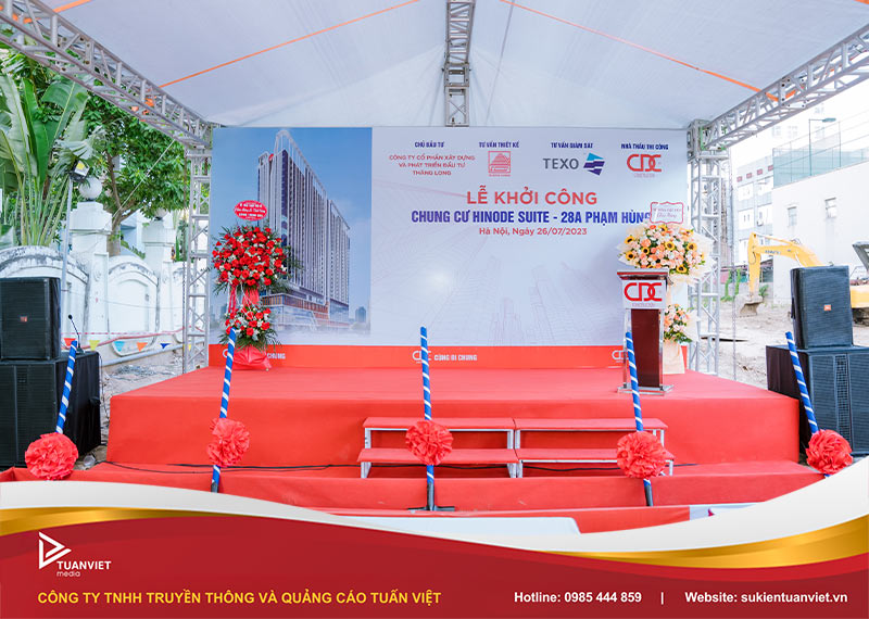đạo cụ trang trí sân khấu gồm những gì