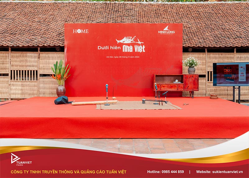 dụng cụ trang trí sân khấu