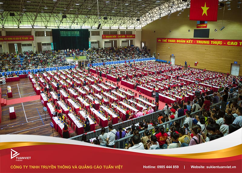bàn ibm thuê ở đâu