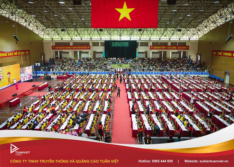 thuê bàn ghế tại hoàn kiếm hà nội