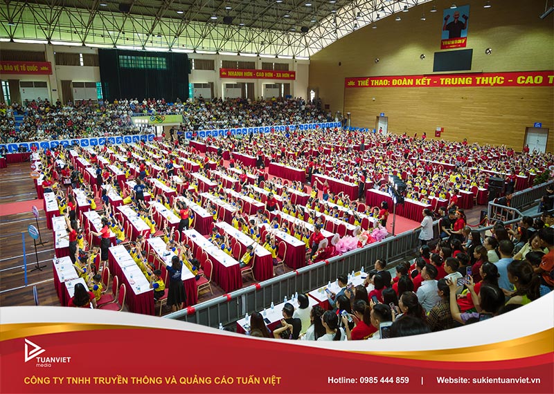 thuê bàn ghế hoàn kiếm hà nội