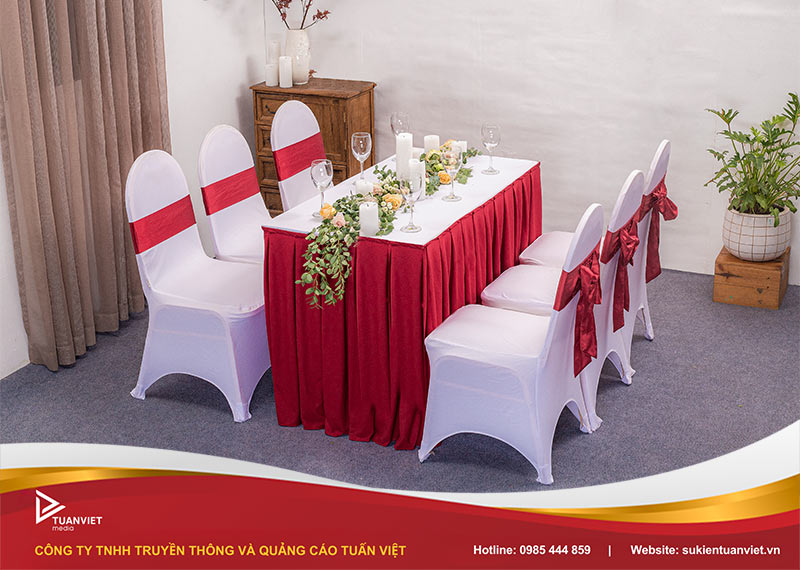 thuê bàn ghế tại hoàn kiếm
