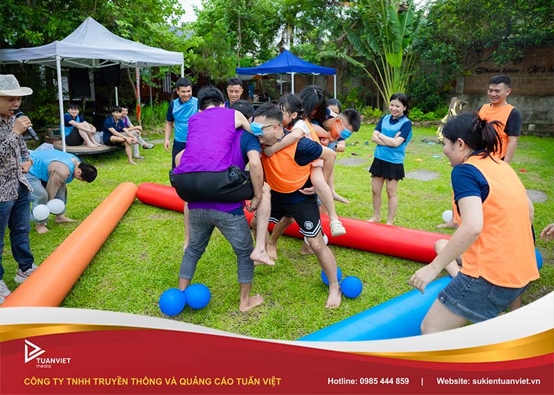 team building Tuấn Việt Media 2025