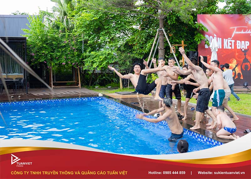 team building Tuấn Việt Media 2025