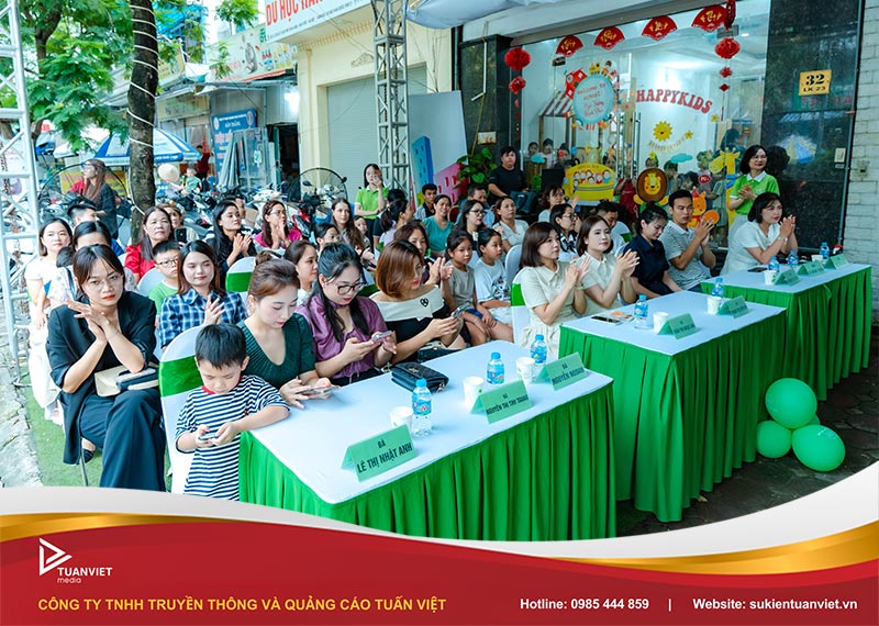 sự kiện khai trương trung tâm anh ngữ ISAY cơ sở Hoài Đức