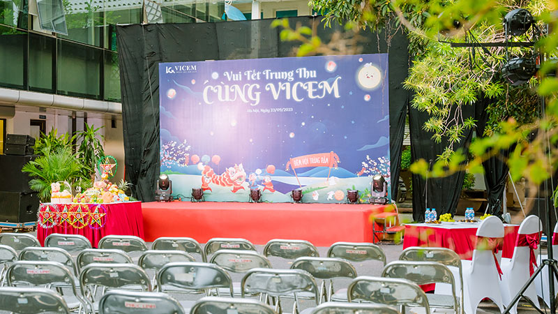 sân khấu trung thu