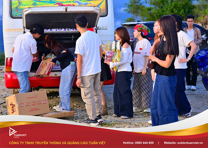 tổ chức tết Trung thu cho trẻ em nghèo