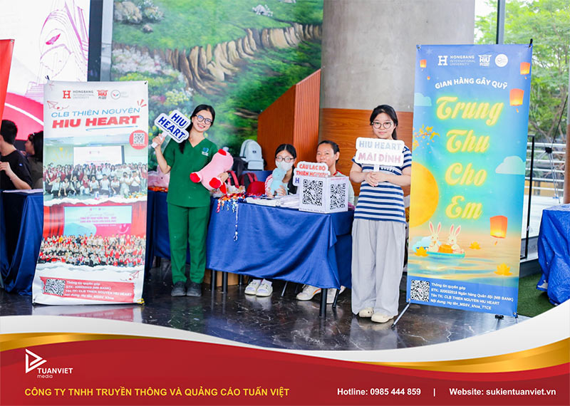 tổ chức trung thu cho các em nhỏ có hoàn cảnh khó khăn