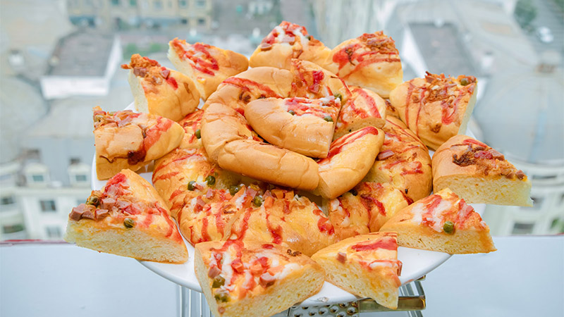 các loại bánh tiệc ngọt 