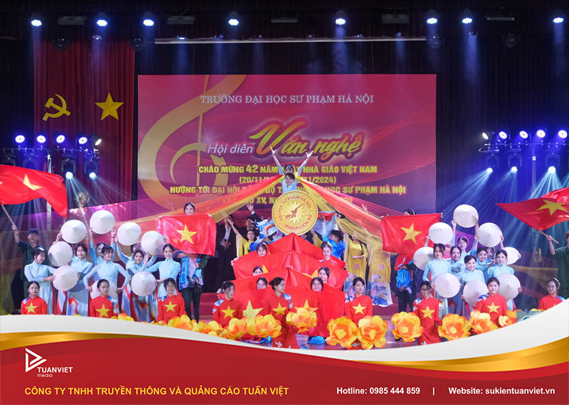kịch bản tổ chức 20/11
