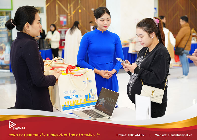 tổ chức hội thảo khoa học cần chuẩn bị gì