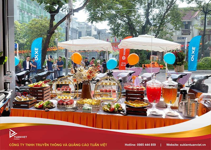 khai trương showroom yadea okxe tây hồ