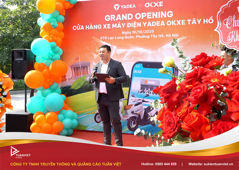 khai trương showroom yadea okxe tây hồ