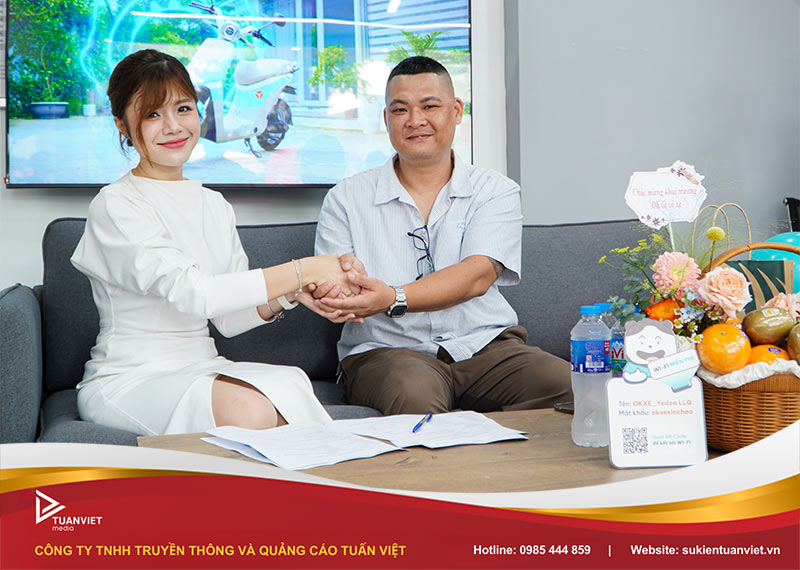 khai trương showroom yadea okxe tây hồ