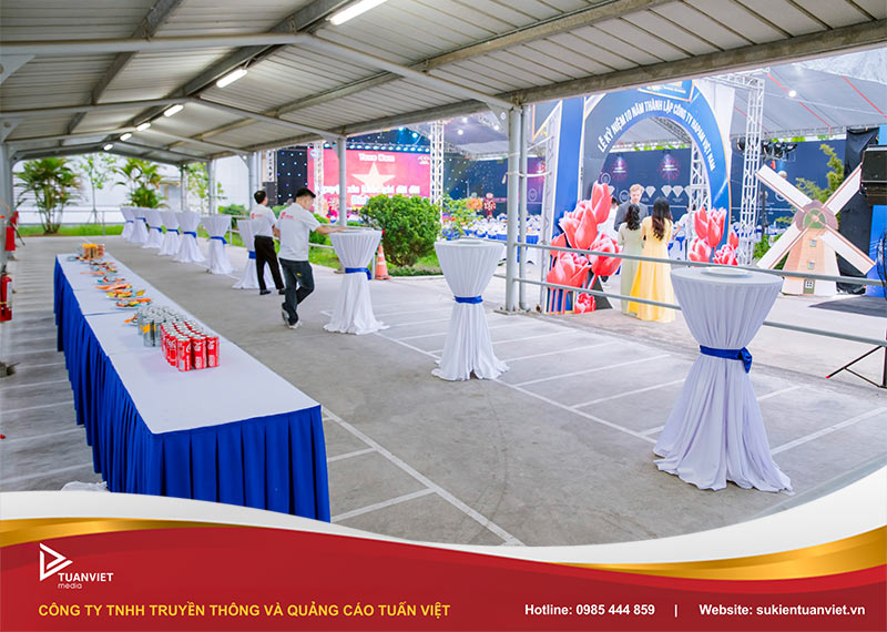 vẽ sơ đồ bàn tiệc 