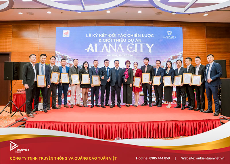 tổ chức lễ bàn giao căn hộ
