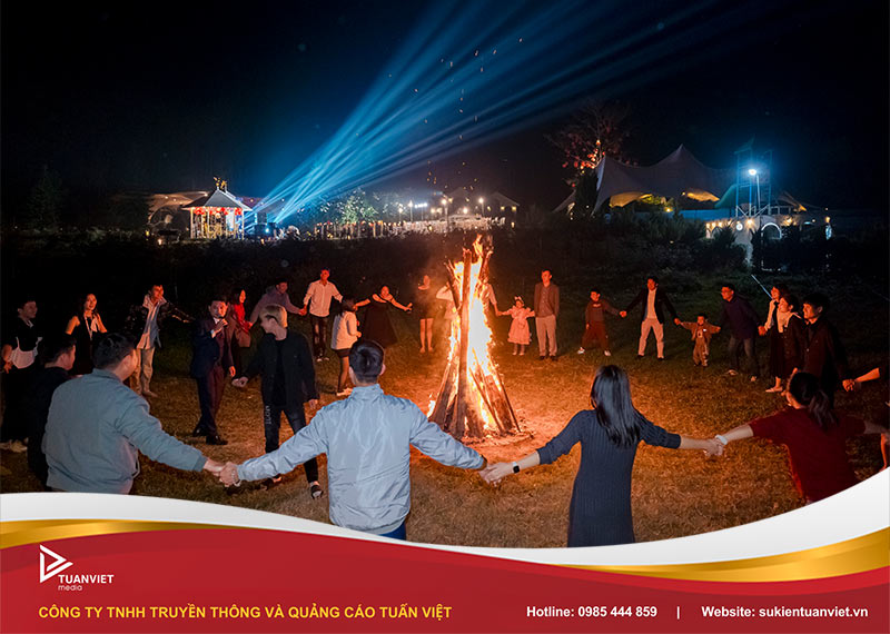 tổ chức year end trip trọn gói 