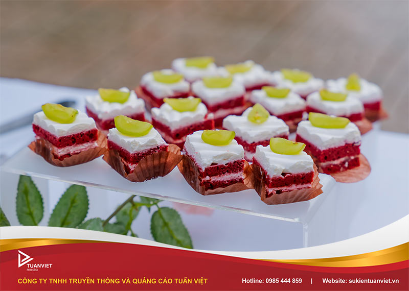 sự kiện 20 năm kỷ niệm ngày ra trường niên khóa 2002-2005 trường thpt yên hòa