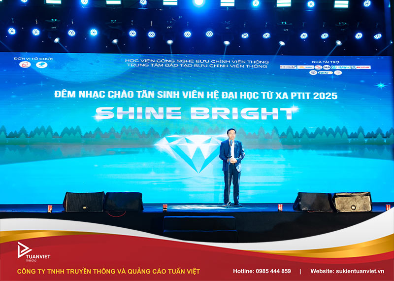 đêm nhạc chào tân sinh viên học viện PTIT 2025