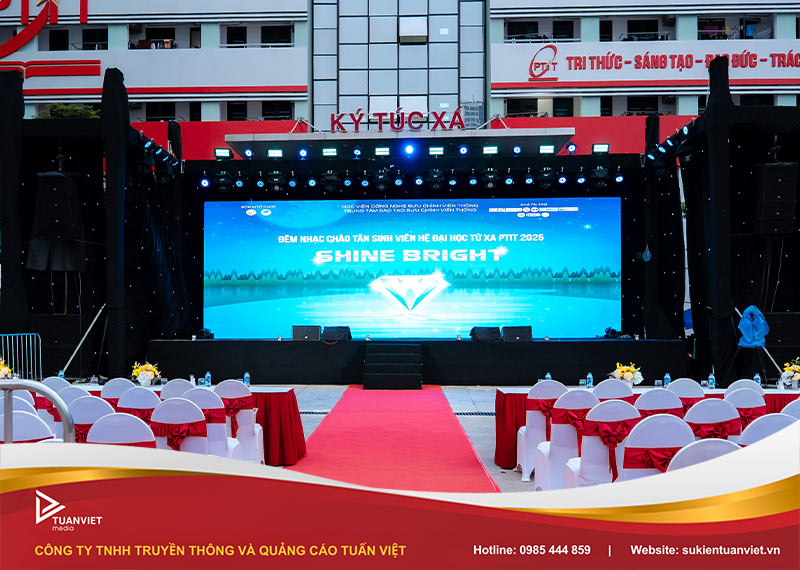 đêm nhạc chào tân sinh viên học viện PTIT 2025