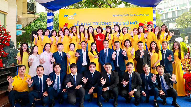 khai trương ngân hàng pvcombank trụ sở thăng long