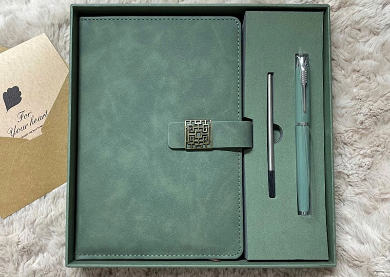 ngày 20/11 tặng quà gì