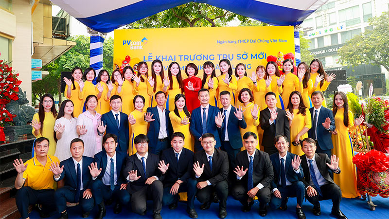 khai trương ngân hàng pvcombank thăng long hà nội