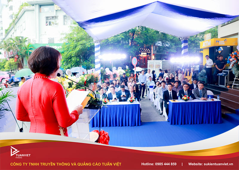 khai trương ngân hàng pvcombank trụ sở thăng long hà nội