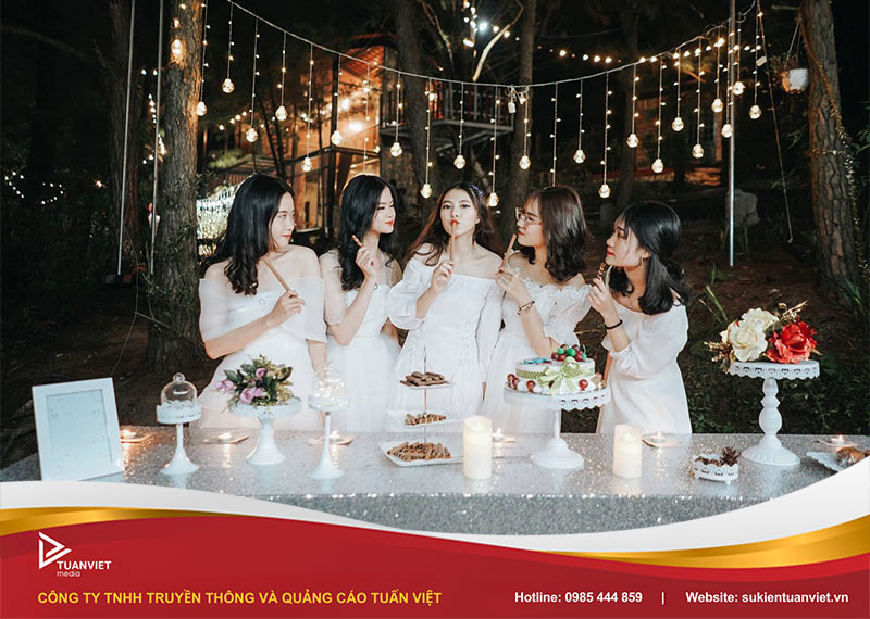 kế hoạch to chức prom cuối khóa