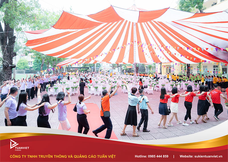 tổ chức sự kiện trường học trọn gói