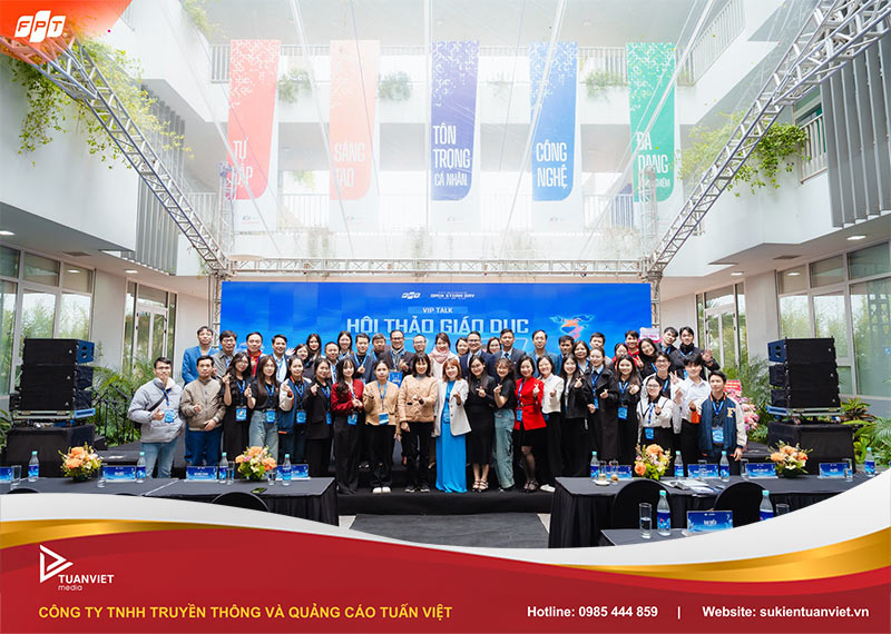 tổ chức sự kiện trường học