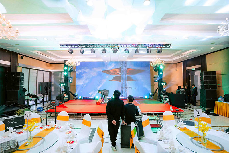 thiết kế background chúc mừng năm mới