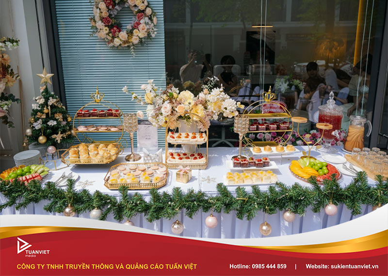 tiệc teabreak giáng sinh