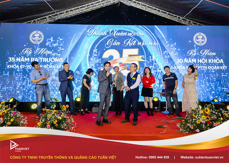 sự kiện kỷ niệm 35 năm ngày ra trường trường ptth đoàn kết