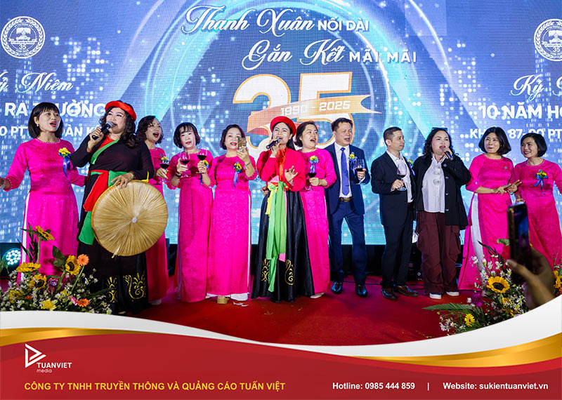 sự kiện kỷ niệm 35 năm ngày ra trường trường ptth đoàn kết