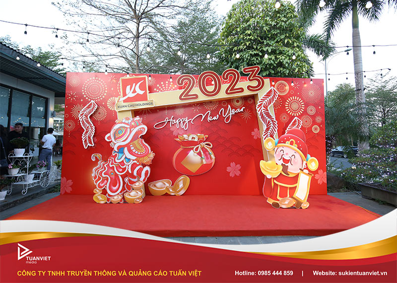 tổ chức tất niên với hoạt động countdown