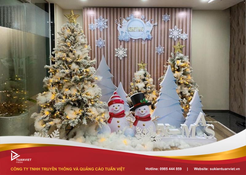 trang trí noel văn phòng