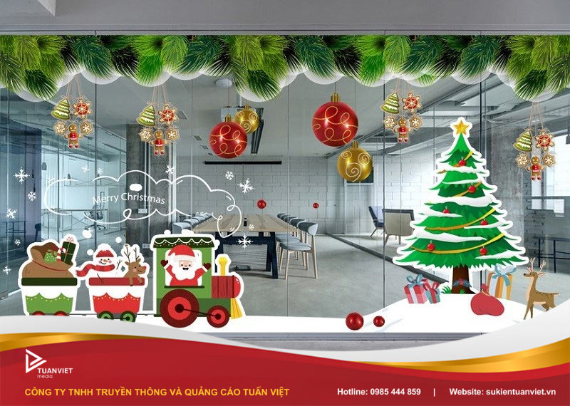 cách trang trí noel cửa kính văn phòng