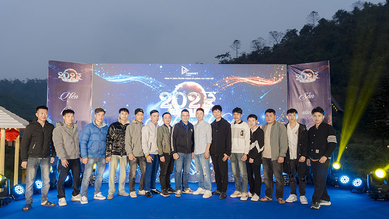 timeline year end party