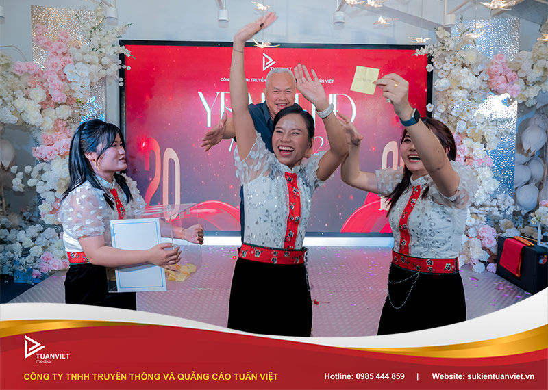 year end party Tuấn Việt Media 2025