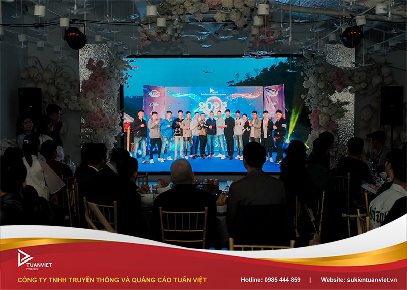 year end party Tuấn Việt Media 2025