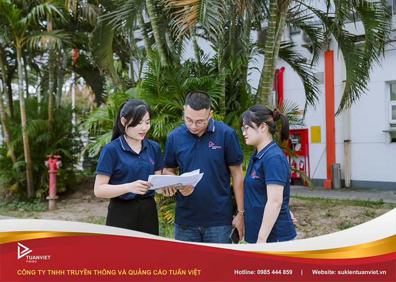 thi công tiểu cảnh tết