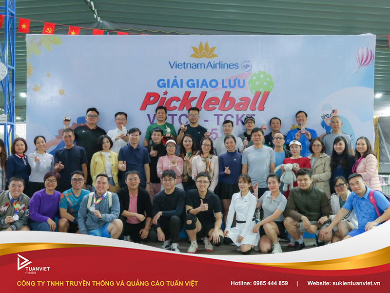 thiết kế backdrop pickleball
